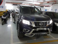 Bán xe Nissan Navara NP300 VL năm sản xuất 2017, màu đen, nhập khẩu