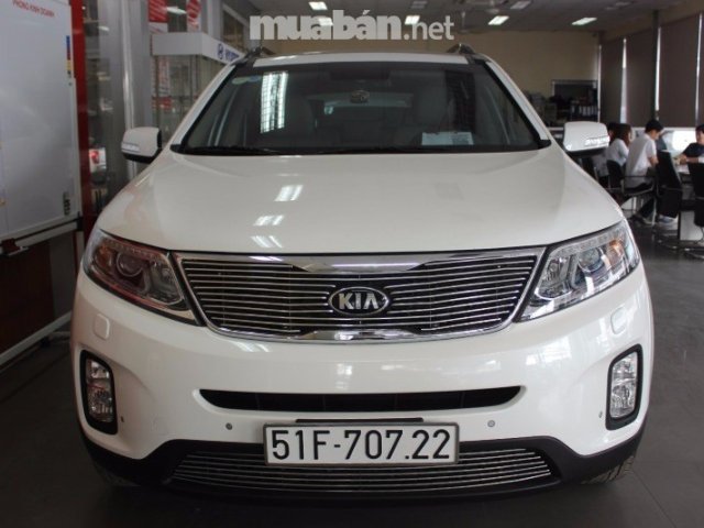 Bán xe Kia Sedona 2016, màu trắng, nhập khẩu  