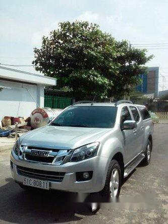 Bán xe Isuzu Dmax đời 2015, màu bạc, 480tr