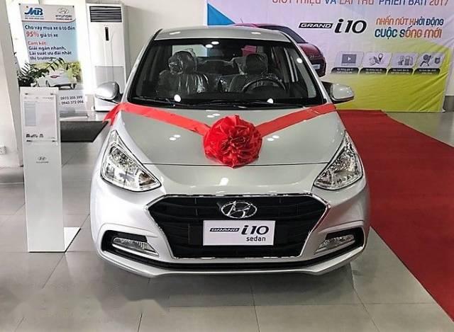 Bán ô tô Hyundai Grand i10 đời 2017, màu trắng, 390 triệu