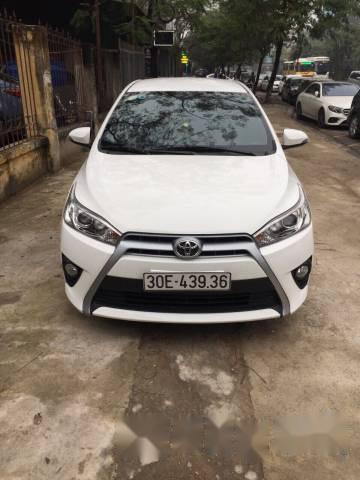 Chính chủ bán xe Toyota Yaris đời 2017, màu trắng