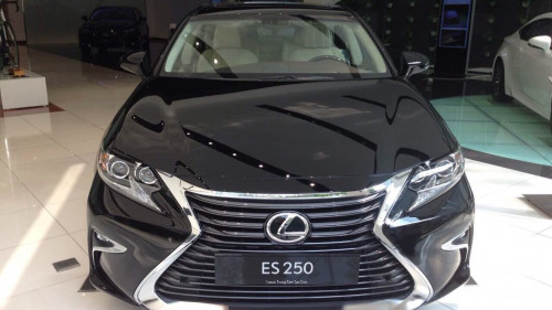 Bán xe Lexus ES 250 đời 2017, màu đen