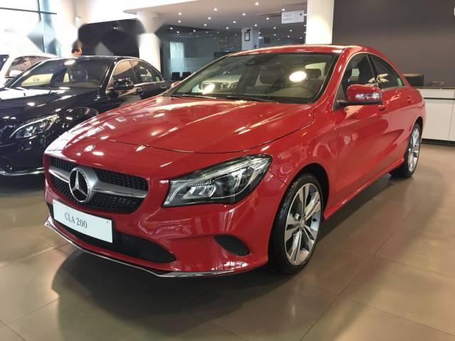 Bán Mercedes CLA 200 sản xuất 2017, màu đỏ, xe nhập