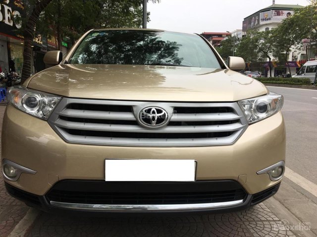 Bán Toyota Highlander SE 2.7, màu vàng sản xuất 2011 nhập khẩu Mỹ