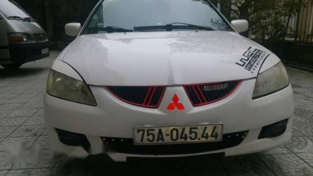 Bán Mitsubishi Lancer đời 2005, màu trắng  