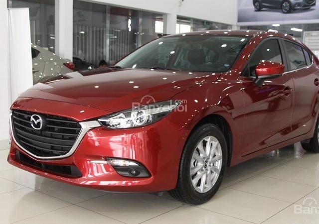 * Khuyến mại lên tới 30 triệu * Bán xe Mazda 3 Facelift 2018 - LH 0979.975.900, hỗ trợ trả góp 90% giao xe ngay