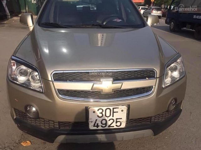 Cần bán xe Chevrolet Captiva LT đời 2008, màu đen chính chủ