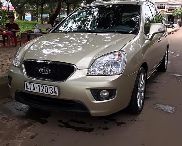 Bán Kia Carens đời 2013 như mới, giá 388tr