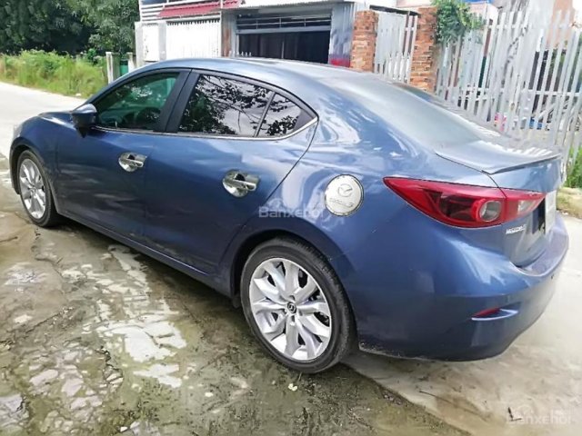 Bán Mazda 3 2.0 full đời 2015, màu xanh lam xe gia đình