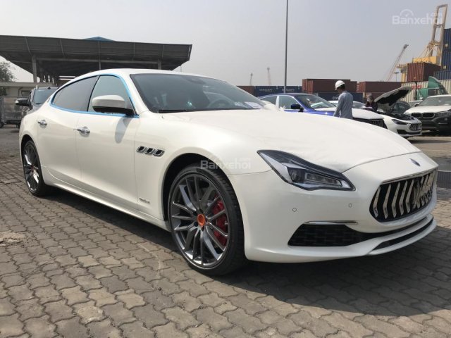 Bán xe Maserati Quattroporte GTS GranLusso mới, giá xe mới