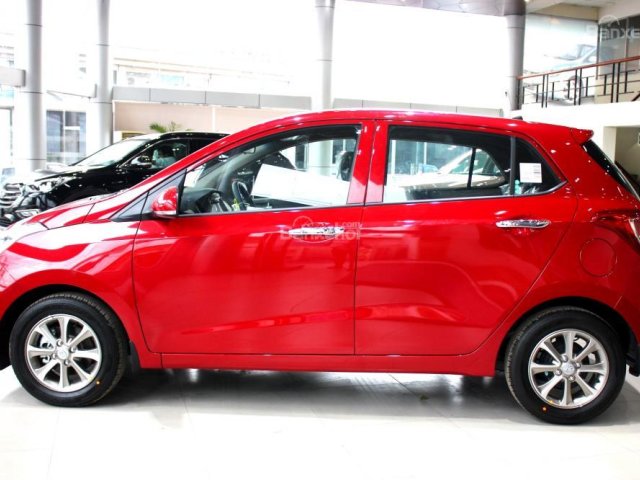 Mua ngay Hyundai Grand i10 với giá xe tốt nhất. Phiên bản đủ đồ chơi