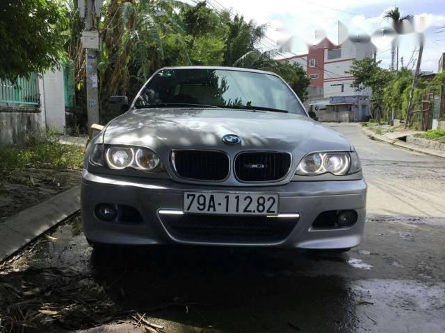 Cần bán lại xe BMW 3 Series 318i đời 2004, màu bạc