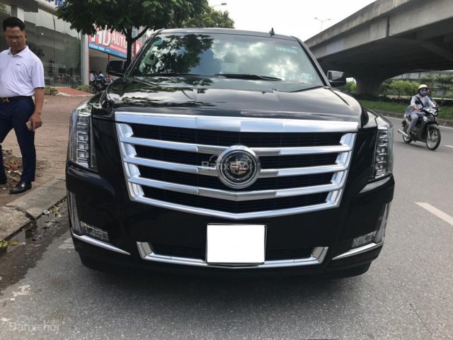 Cần bán xe Cadillac Escalade model 2015, đăng ký 2016 tư nhân