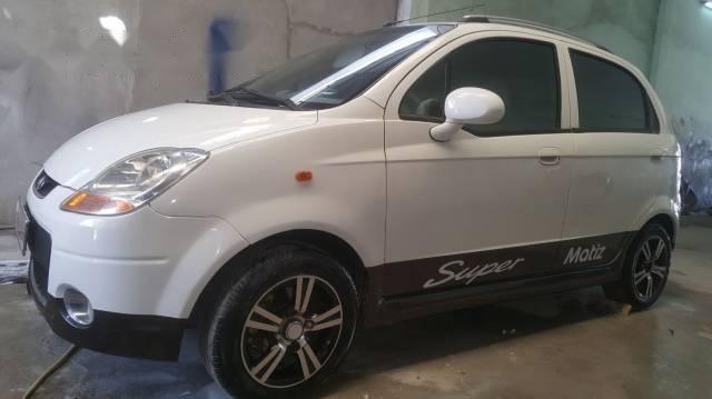 Bán Daewoo Matiz đời 2010, màu trắng số tự động