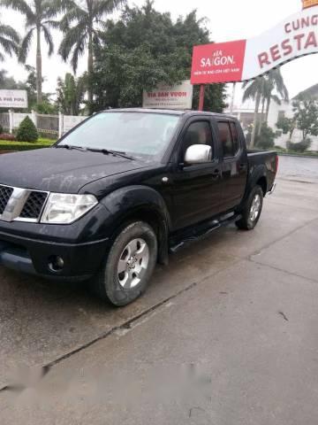 Cần bán lại xe Nissan Navara đời 2013, màu đen