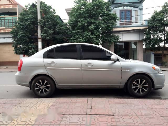 Cần bán lại xe Hyundai Verna 2008, màu bạc, giá tốt