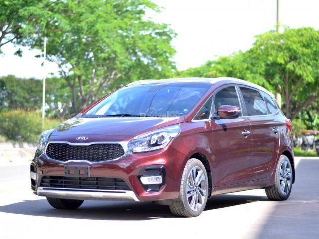 HOT HOT! Kia Rondo chương trình hấp dẫn tháng 1