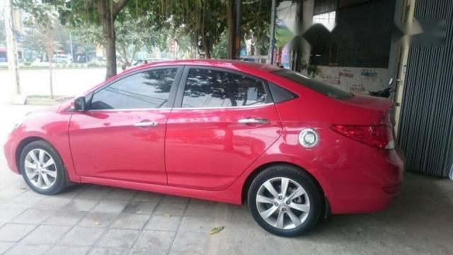 Bán xe Hyundai Accent đời 2011, màu đỏ, nhập khẩu, 385tr