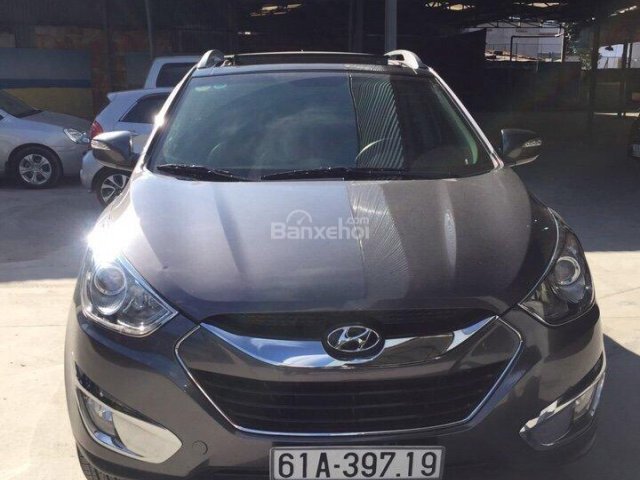 Bán Hyundai Tucson 4WD màu xám, số tự động, nhập Hàn Quốc 2011