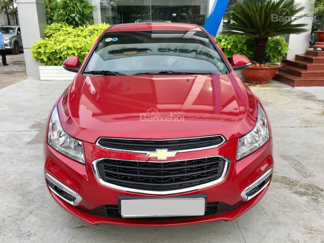 Cần bán Chevrolet Cruze màu đỏ, giá chỉ 549 triệu, có nhiều màu, giao xe tận nhà, gọi ngay 09.386.33.586