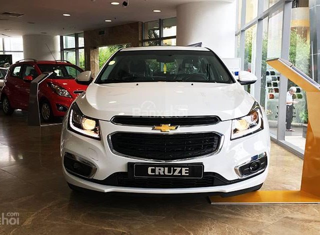 Chevrolet Cruze 2018 giảm sâu 80tr, chỉ cần 100tr nhận xe luôn, gọi ngay 0981228858 để nhận giá tốt hơn