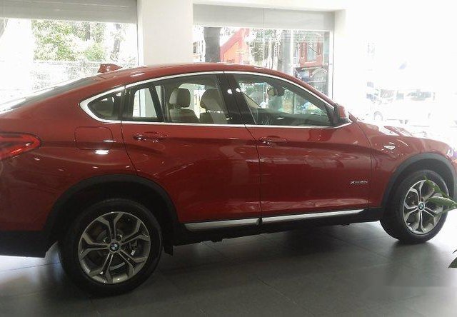 Cần bán xe BMW X4 xDrive20i đời 2018, màu đỏ, nhập khẩu