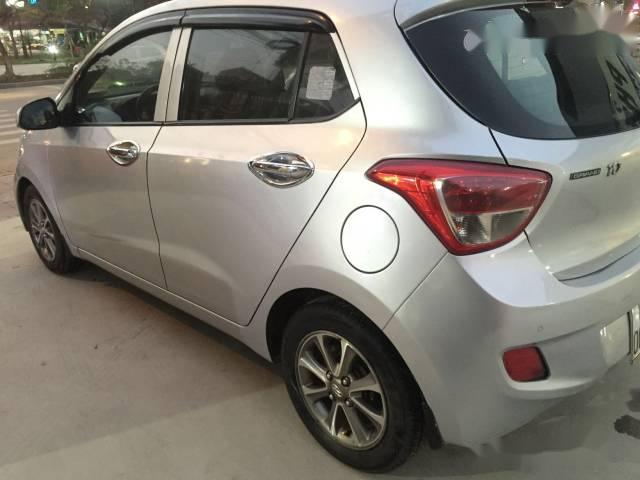 Bán xe Hyundai Grand i10 đời 2014, màu bạc