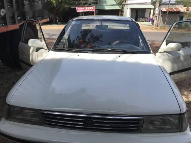 Bán xe Toyota Corona đời 1990, màu trắng, 79tr