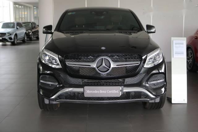 Cần bán Mercedes GLE 400 2016, màu đen, xe nhập