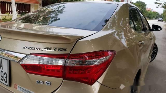 Chính chủ bán lại xe Toyota Corolla altis đời 2015