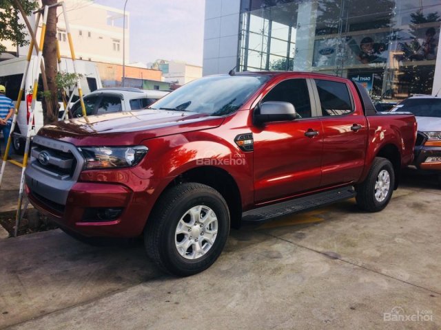 Bán xe Ford Ranger bán tải - xe đủ màu - giao ngay