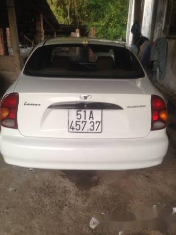 Cần bán xe Daewoo Lanos đời 2003, màu trắng xe gia đình