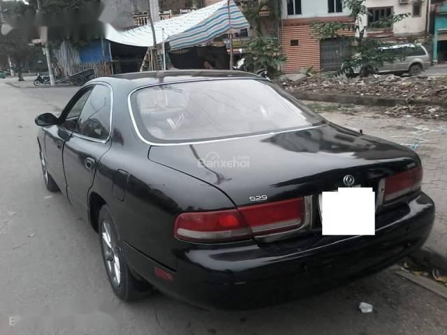 Bán Mazda 929 đời 1995, màu đen 