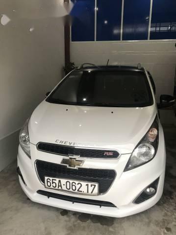 Bán Chevrolet Spark LTZ đời 2014, màu trắng  