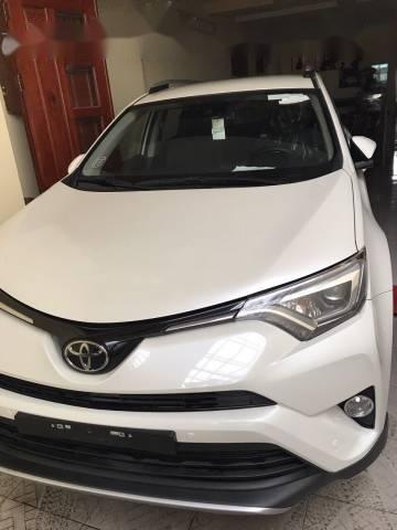 Bán ô tô Toyota RAV4 đời 2017, màu trắng, nhập khẩu nguyên chiếc