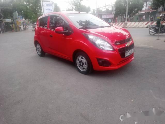 Cần bán gấp Chevrolet Spark MT đời 2016, màu đỏ số sàn, giá tốt