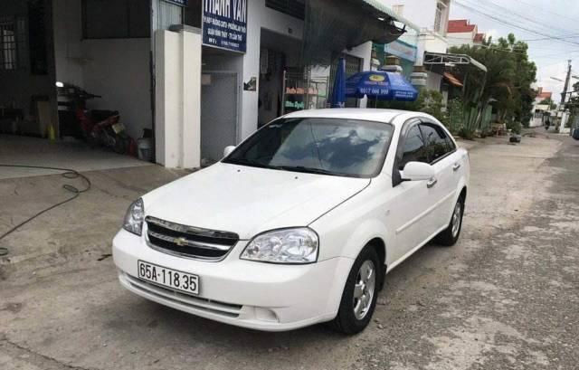 Bán Chevrolet Cruze đời 2013, màu trắng 