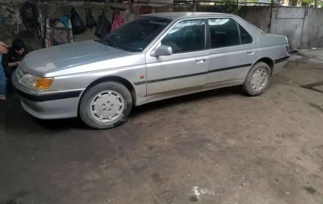 Bán xe Peugeot 605 sản xuất 1995, màu bạc