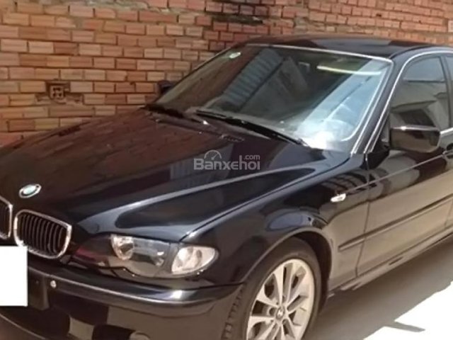 Cần bán lại xe BMW 3 Series 325i năm 2003, màu đen giá cạnh tranh