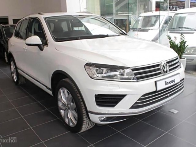 Bán xe Volkswagen Touareg GP 3.6 AT đời 2017, màu trắng, xe nhập