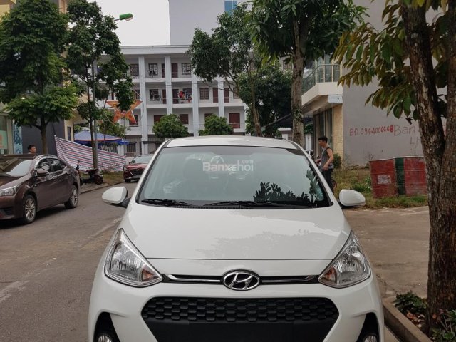 Bán xe Hyundai Grand i10 2018 trắng Bắc Giang, LH: Thành Trung 0941.367.999 - Hỗ trợ vay 90% xe, bao đậu hồ sơ khó