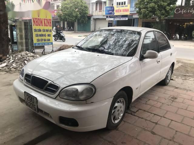 Bán xe Daewoo Lanos SX đời 2004, màu trắng