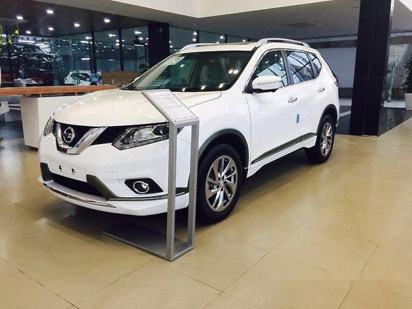 Bán xe Nissan X trail đời 2018, màu trắng