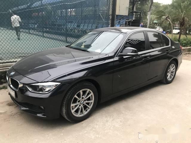 Cần bán gấp BMW 3 Series đời 2016, màu đen