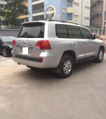 Bán Toyota Land Cruiser 2014, màu bạc