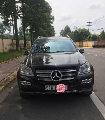 Bán Mercedes GL 550 đời 2008, màu đen  