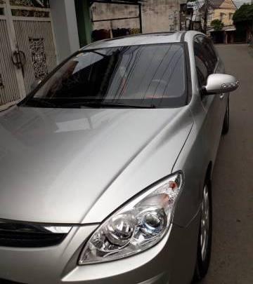 Bán xe Hyundai i30 đời 2009, màu bạc  