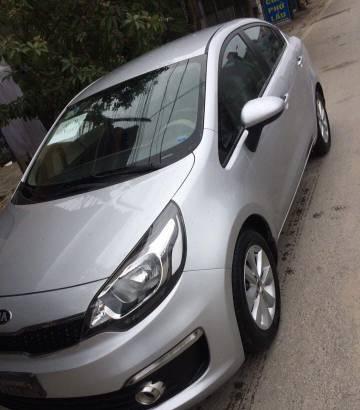 Bán Kia Rio đời 2015, màu bạc