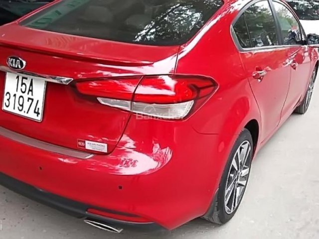 Chính chủ bán xe Kia Cerato 1.6 AT đời 2017, màu đỏ