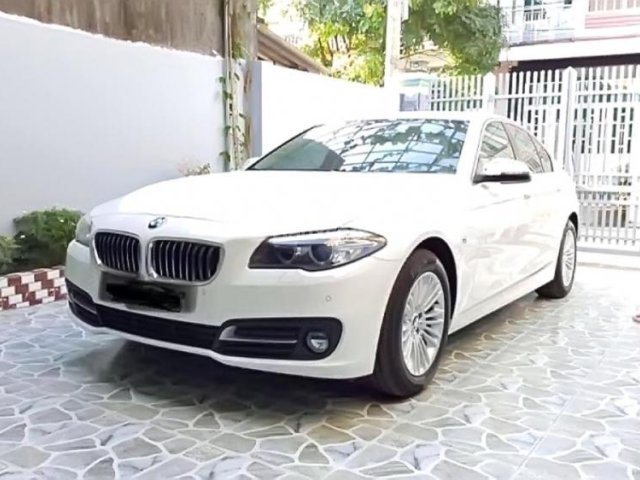 Cần bán gấp BMW 5 Series 520i đời 2015, màu trắng, xe nhập còn mới